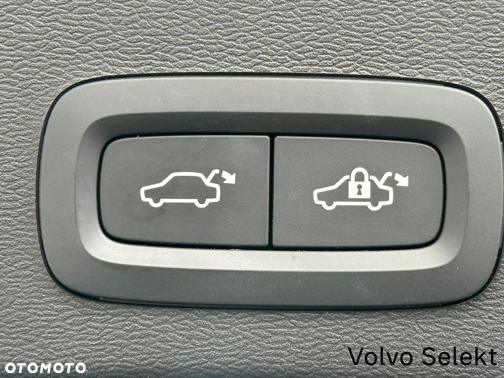 Volvo XC 40 - 20