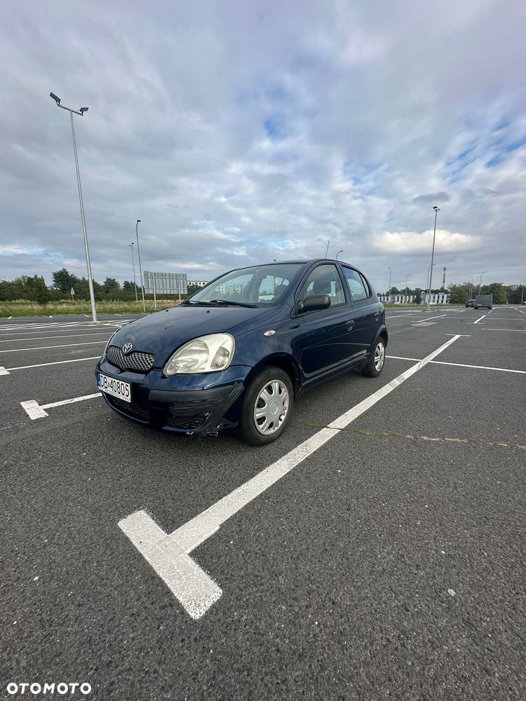 Toyota Yaris 1.4 D-4D Base - 2