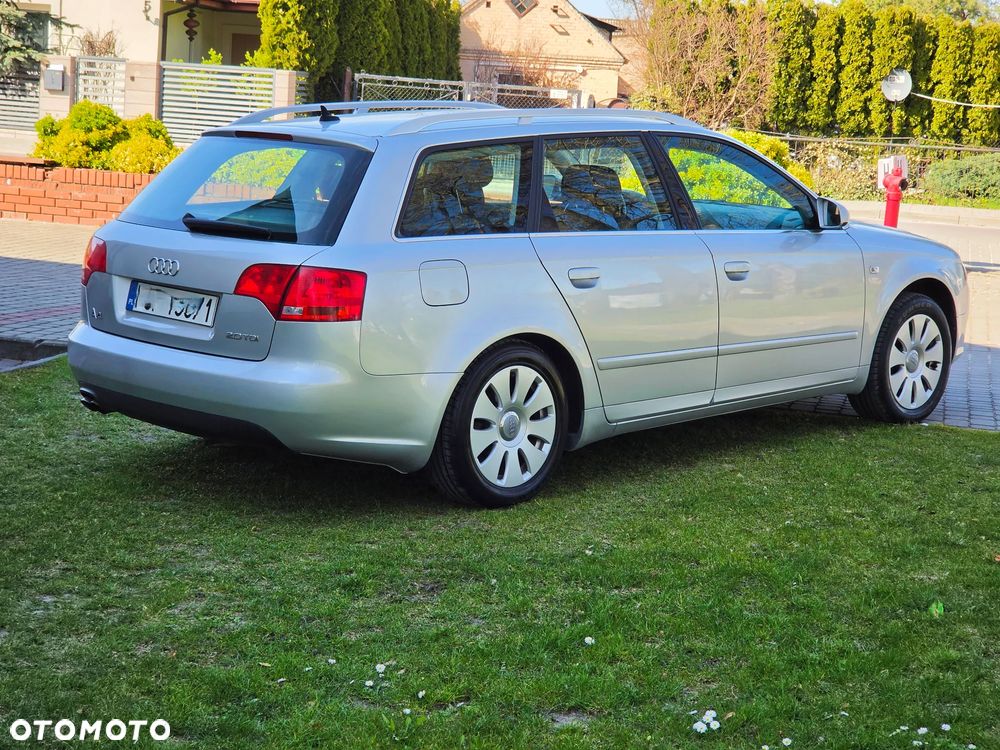 Audi A4 Avant - 4