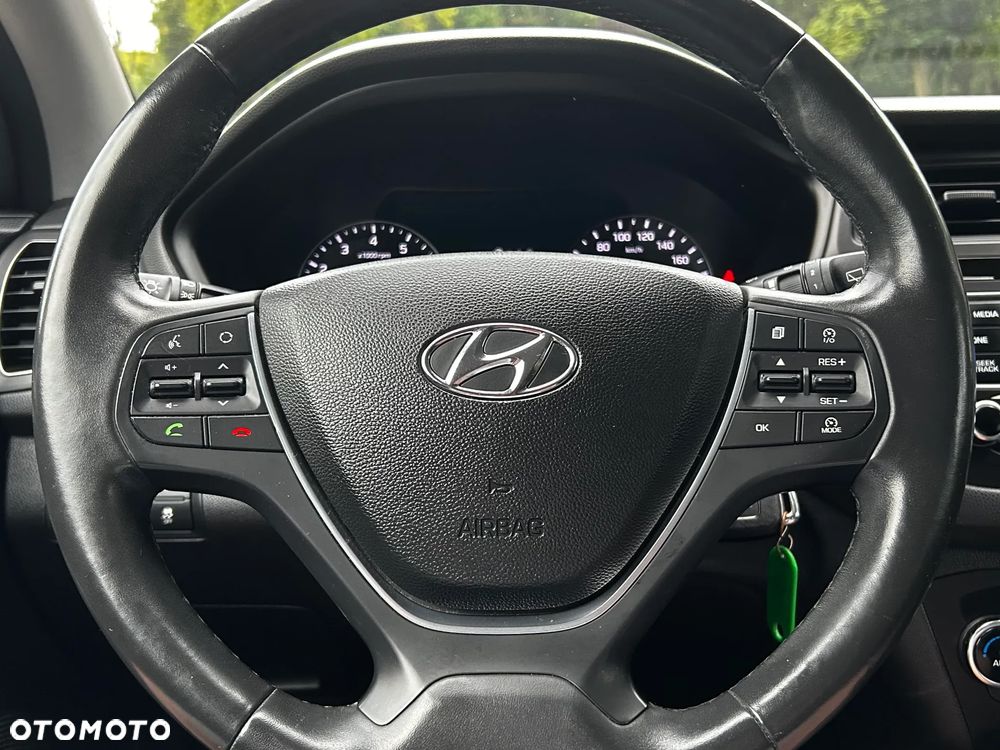 Hyundai i20 1.2 Passion Plus - 19