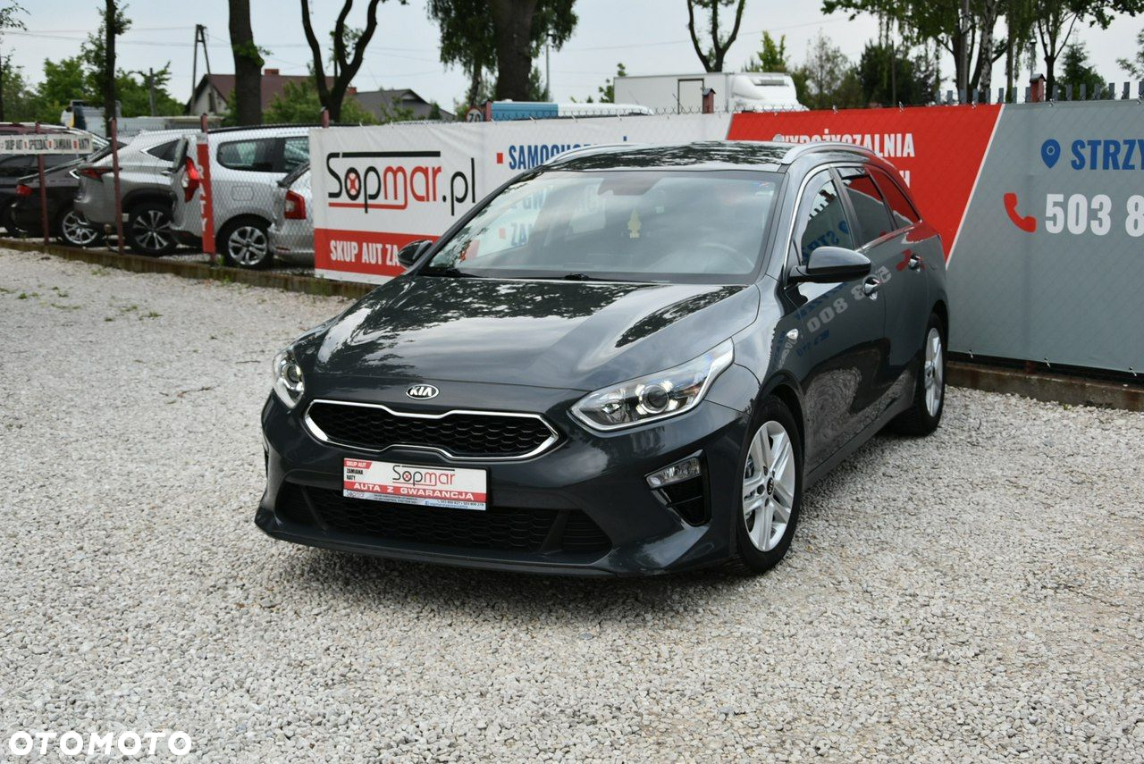 Kia Ceed - 24