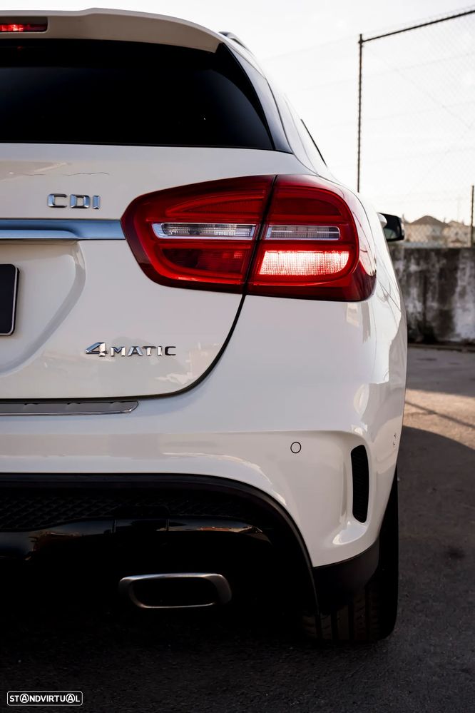 Mercedes-Benz GLA 200 (CDI) d 4Matic 7G-DCT AMG Line - 2