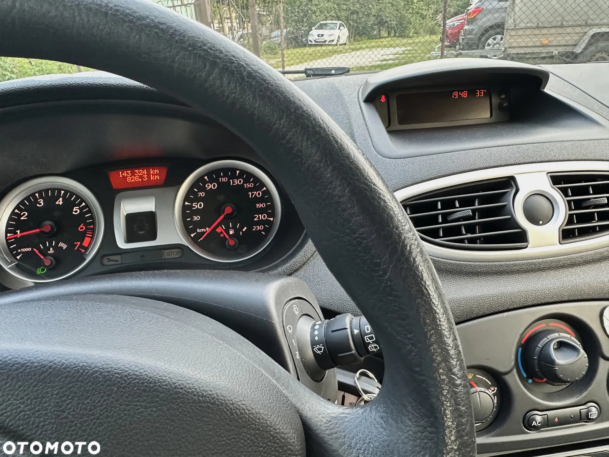 Renault Clio 1.2 16V Alize - 10