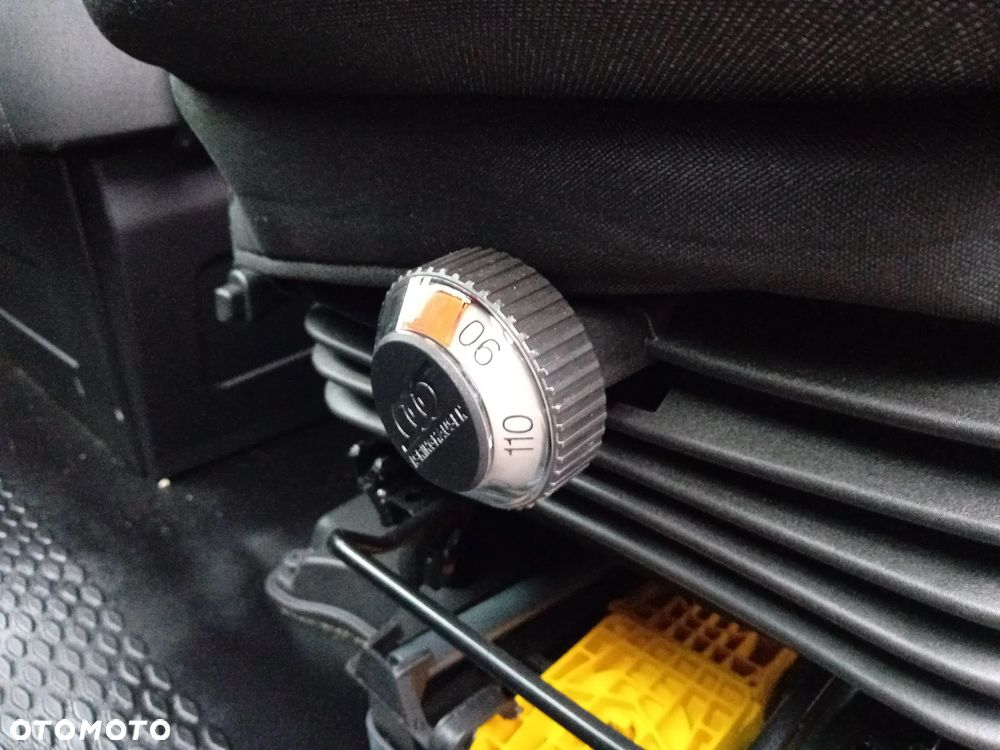 Iveco Daily L4H2 3.0 Diesel 180KM Automat Hi-Matic Brygadowy 7 osób - 17