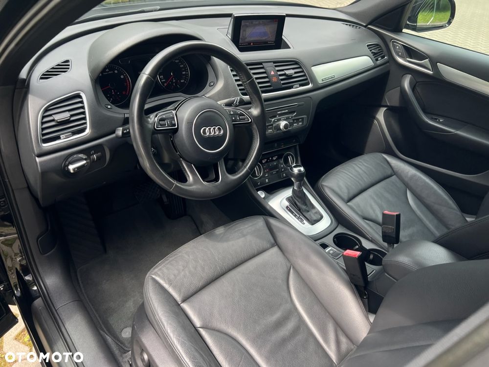Audi Q3 - 24