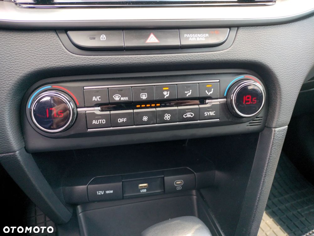 Kia XCeed 1.5 T-GDI M DCT - 23