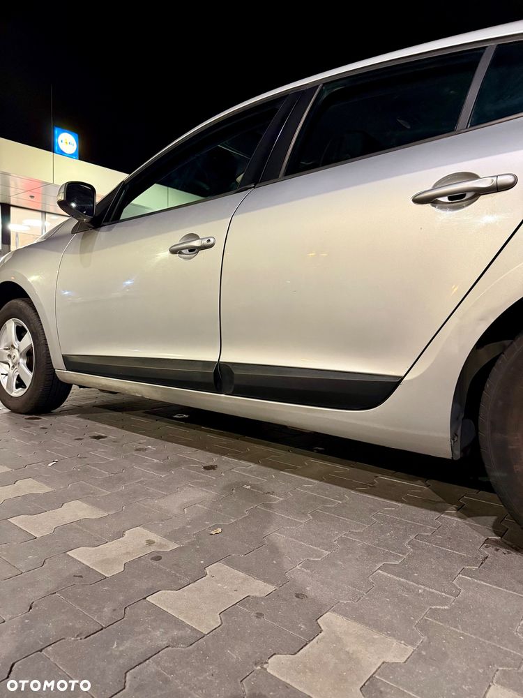 Renault Megane 2009 photo 5