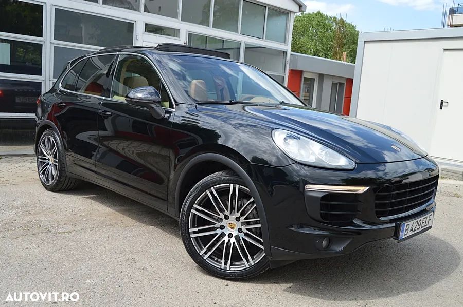 Porsche Cayenne 3.0 L - 3