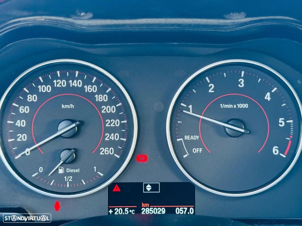 BMW 116 d Line Sport - 24