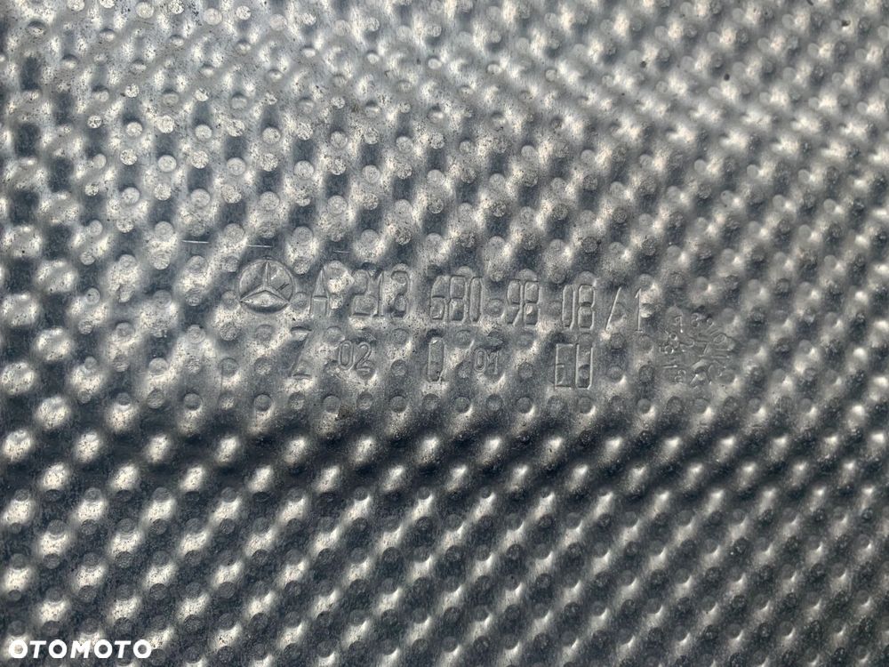 OSŁONY TERMICZNE PODWOZIA MERCEDES E-KLASA W213 KOMBI KOMPLET - 2