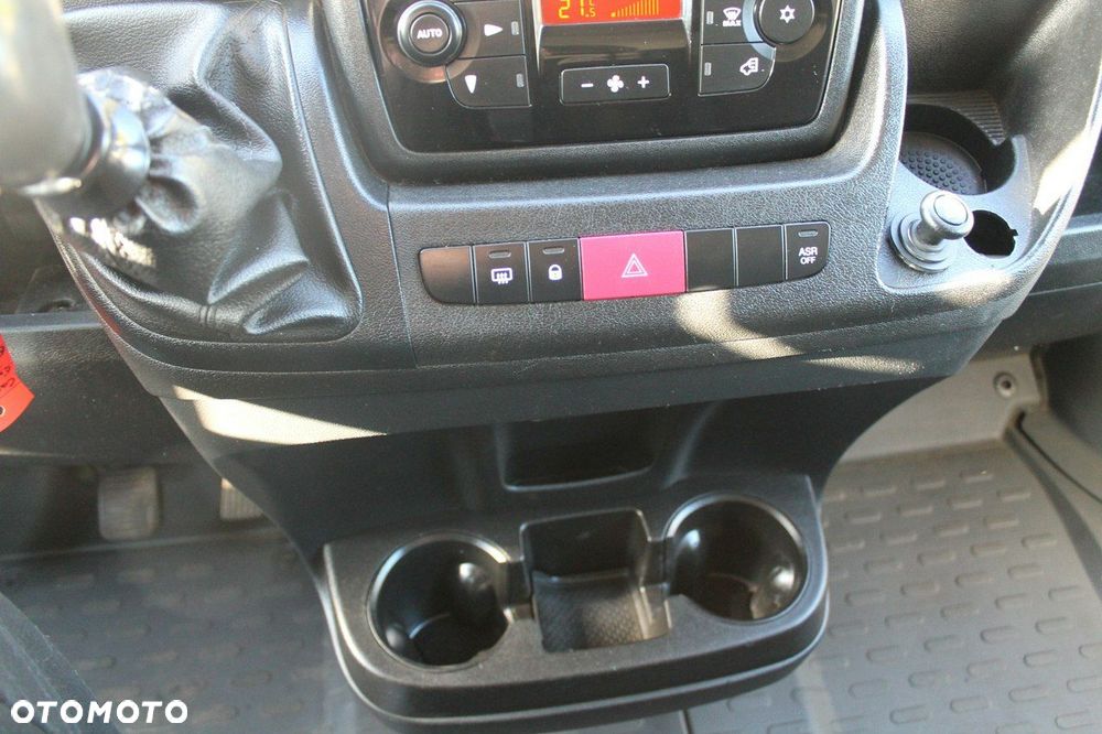 Peugeot Boxer - 17
