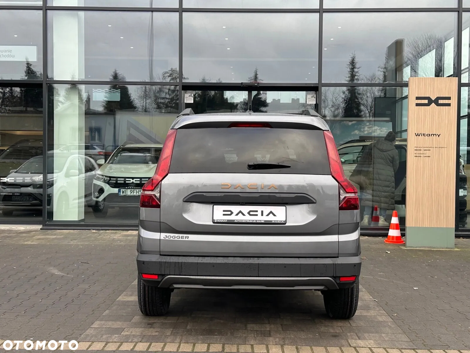 Dacia Jogger 1.6 Full Hybrid 140 Extreme MMT - 4