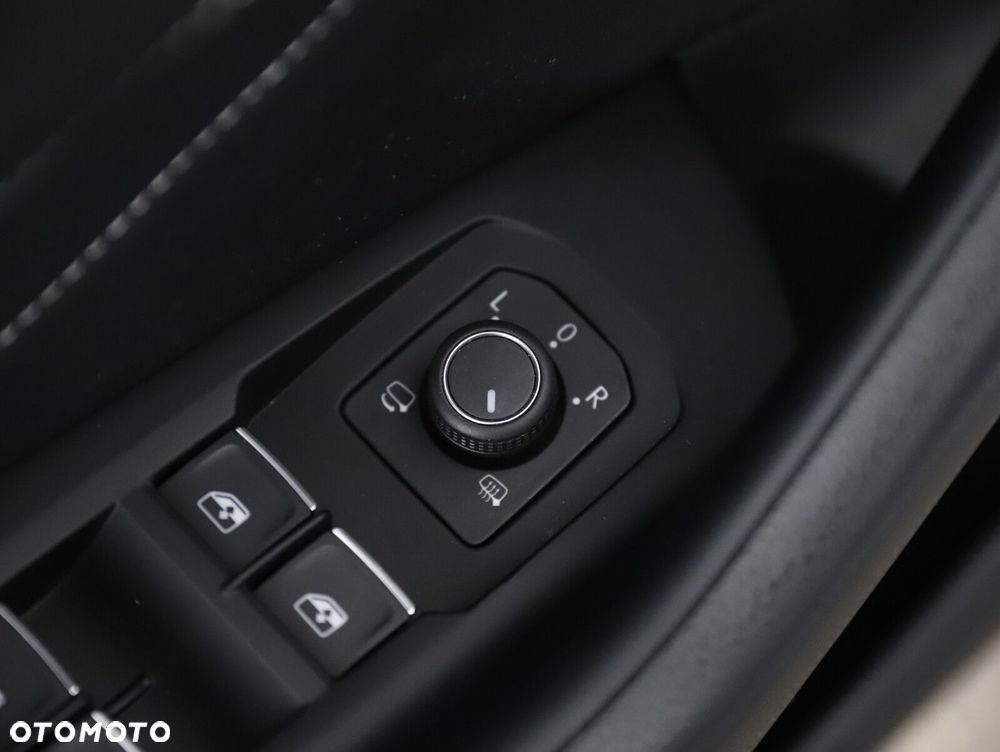 Volkswagen Arteon 2.0 TDI 4Motion R-Line DSG - 23