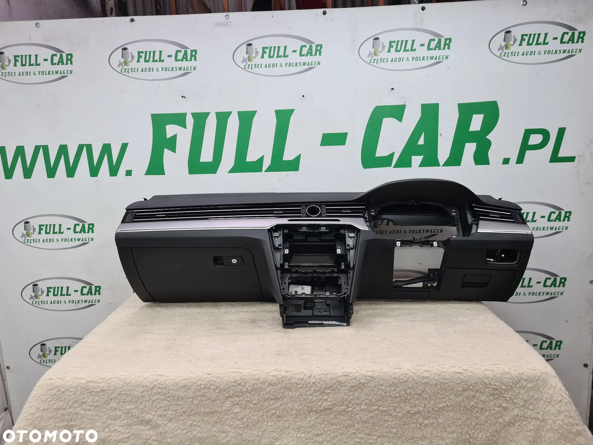 VW ARTEON DESKA ROZDZIELCZA KOKPIT 2019 R R-LINE - 1