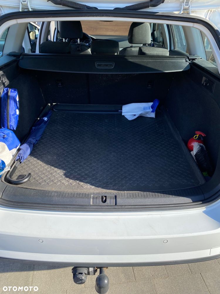 Volkswagen Golf 1.6 TDI BMT Comfortline - 13