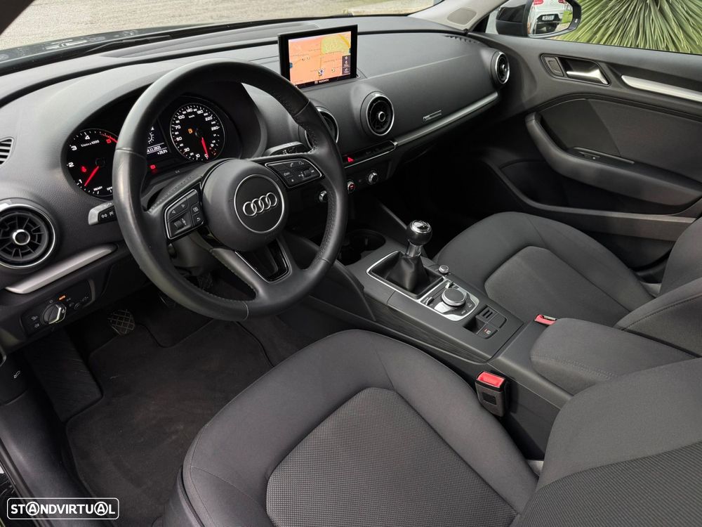 Audi A3 Sportback 30 TDI - 2