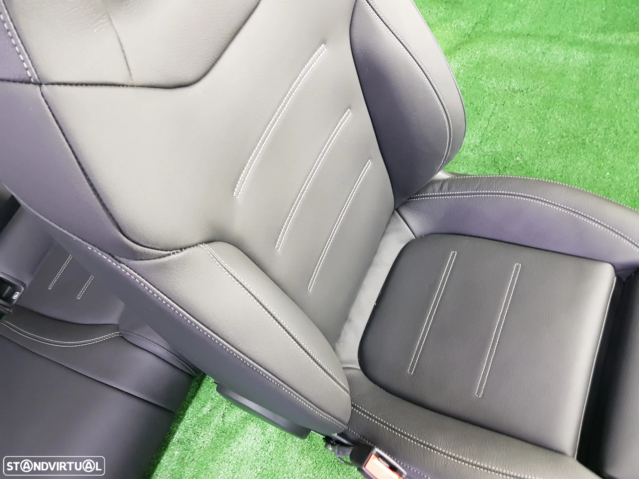 Bancos interior AMG CLA W118 2019-2024 - 6