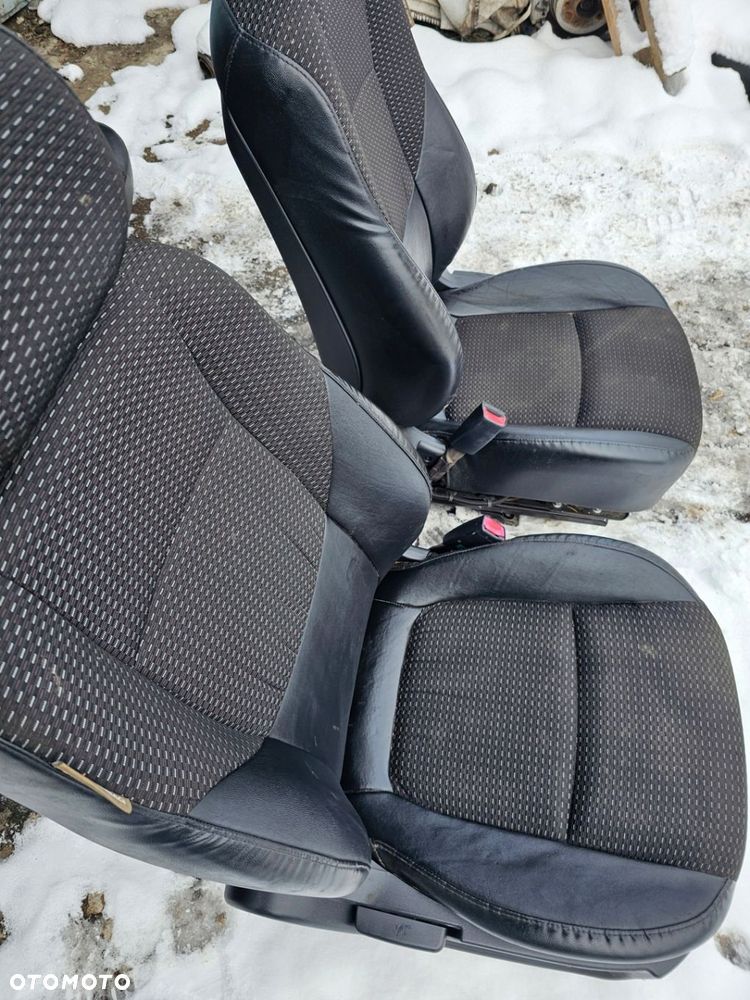 FOTEL KIEROWCY PASAŻERA KANAPA TYŁ HYUNDAI I30 07-12 EU - 2