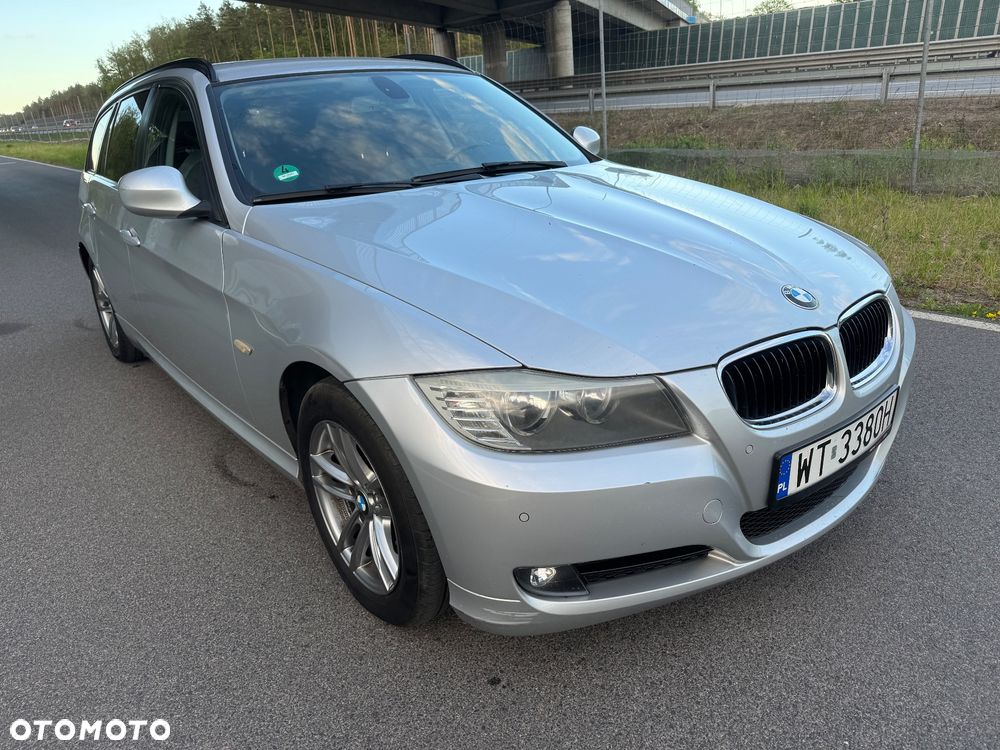 BMW Seria 3 320d DPF Edition Exclusive - 11