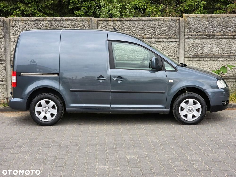 Volkswagen Caddy - 5