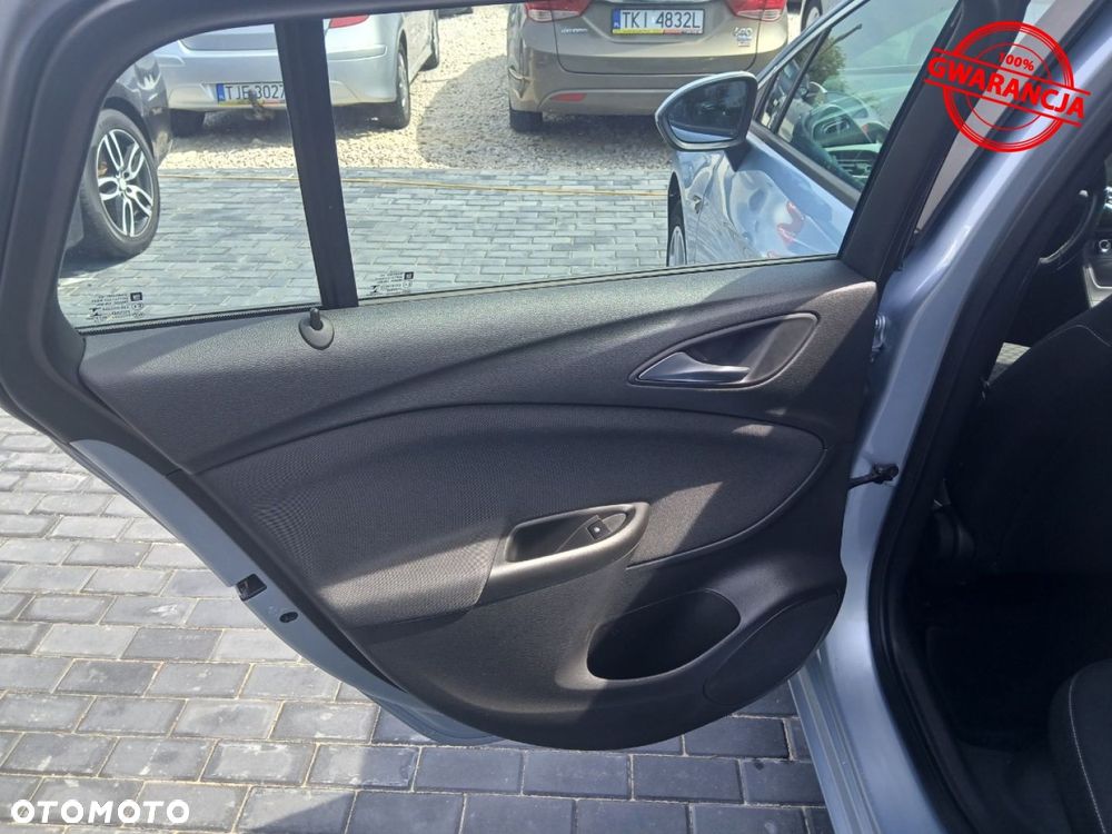Opel Astra - 36