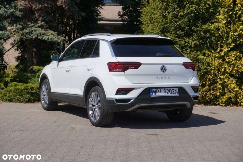 Volkswagen T-Roc - 8