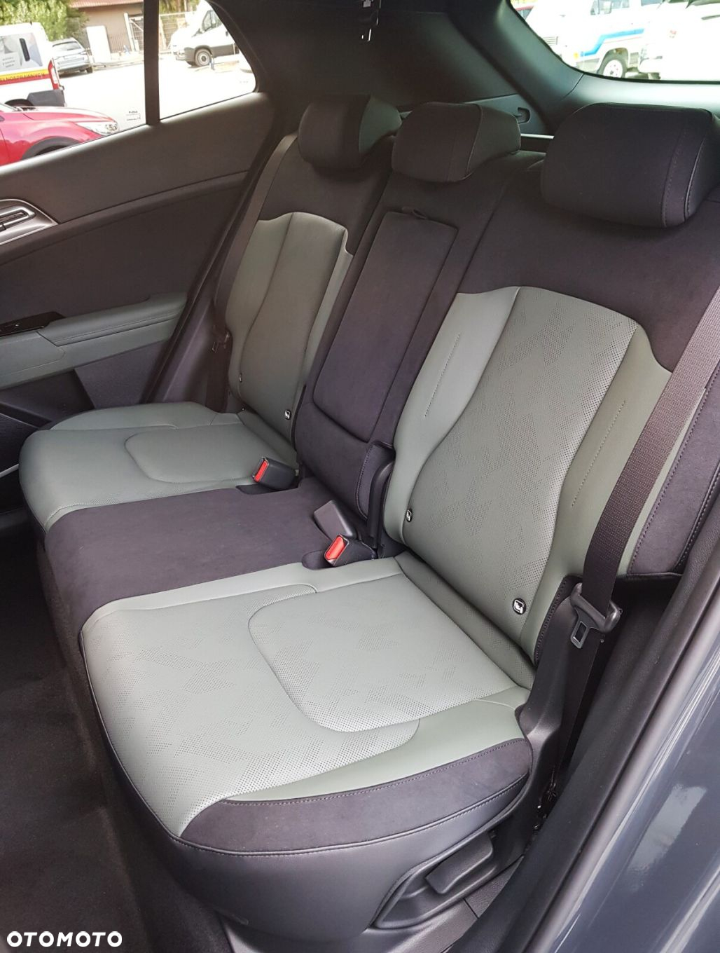 Kia Sportage 1.6 T-GDI Anniversary 2WD DCT - 29