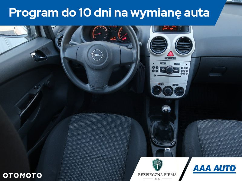 Opel Corsa - 8