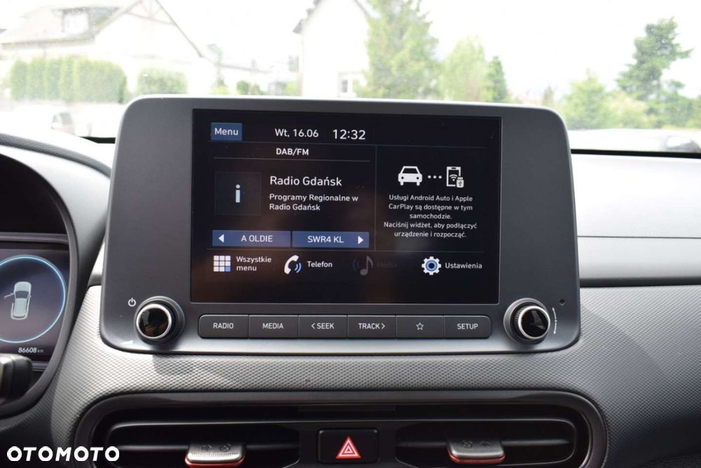 Hyundai Kona - 32