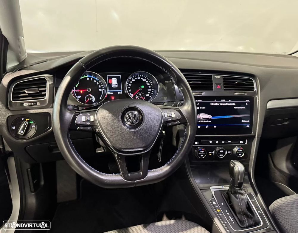 VW e-Golf AC/DC - 18