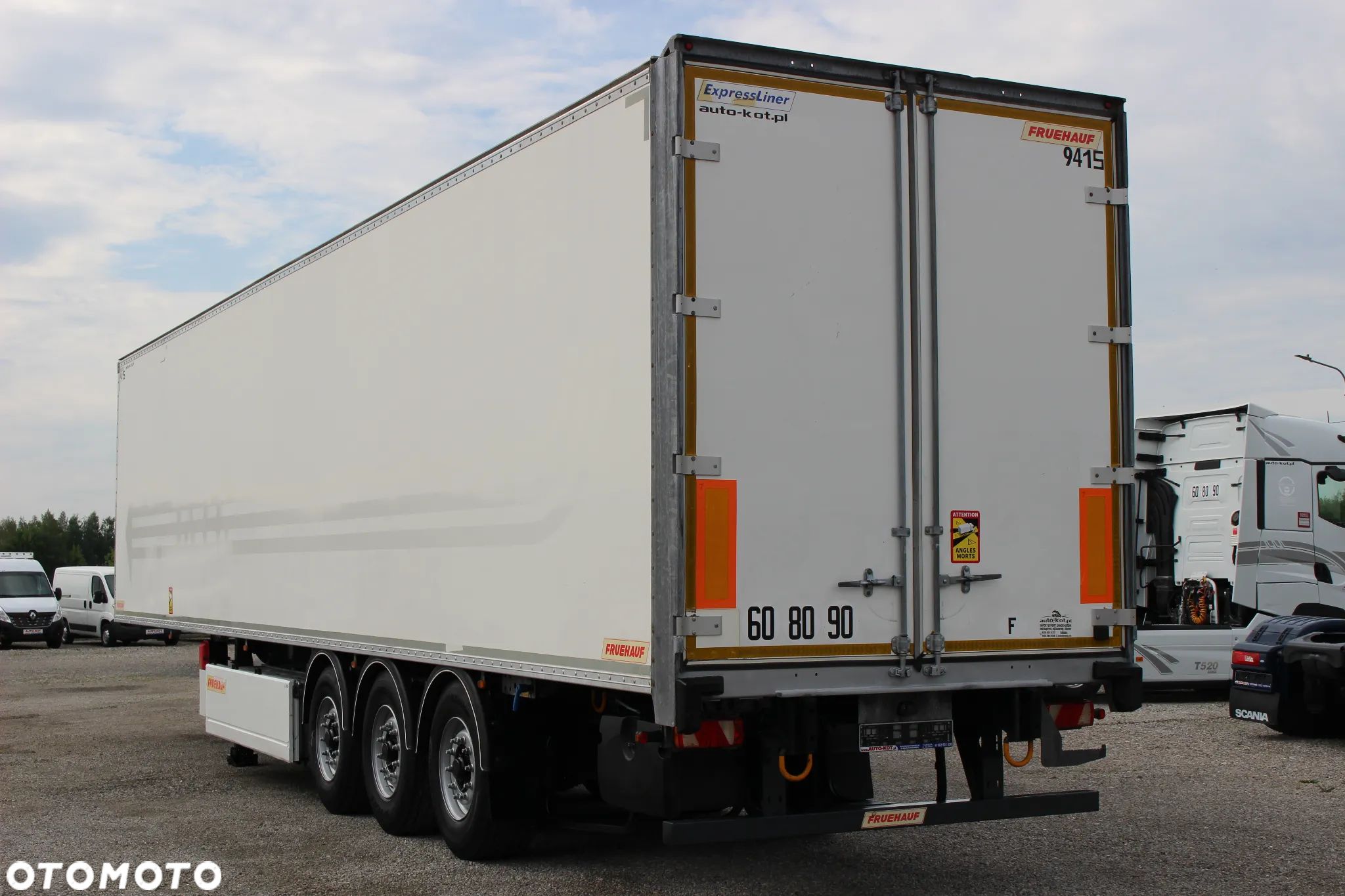 Fruehauf KONTENER /3-OSIE/ TYLNE DRZWI /KOSZ NA PALETY/**SERWIS FR**/SUPER STAN / - 1