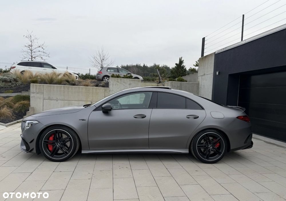 Mercedes-Benz CLA AMG 45 S 4-Matic 8G-DCT - 11