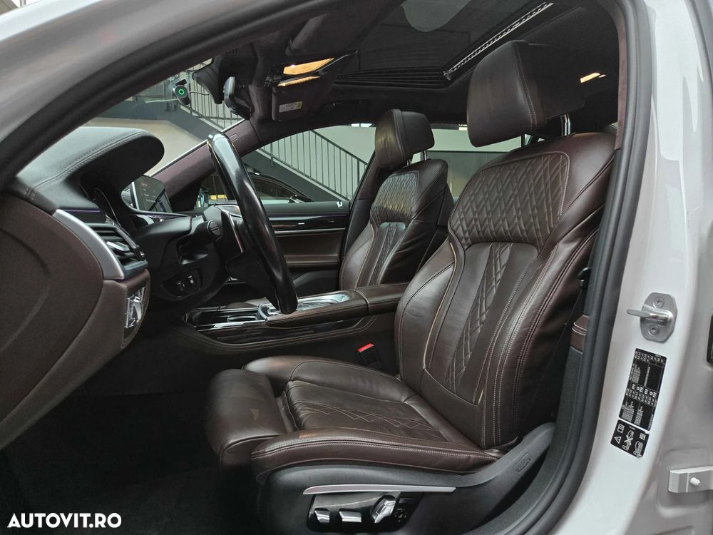 BMW Seria 7 730d xDrive - 21