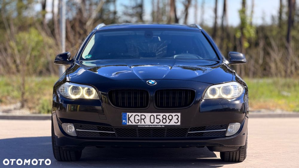 BMW Seria 5 520d Luxury Line - 3