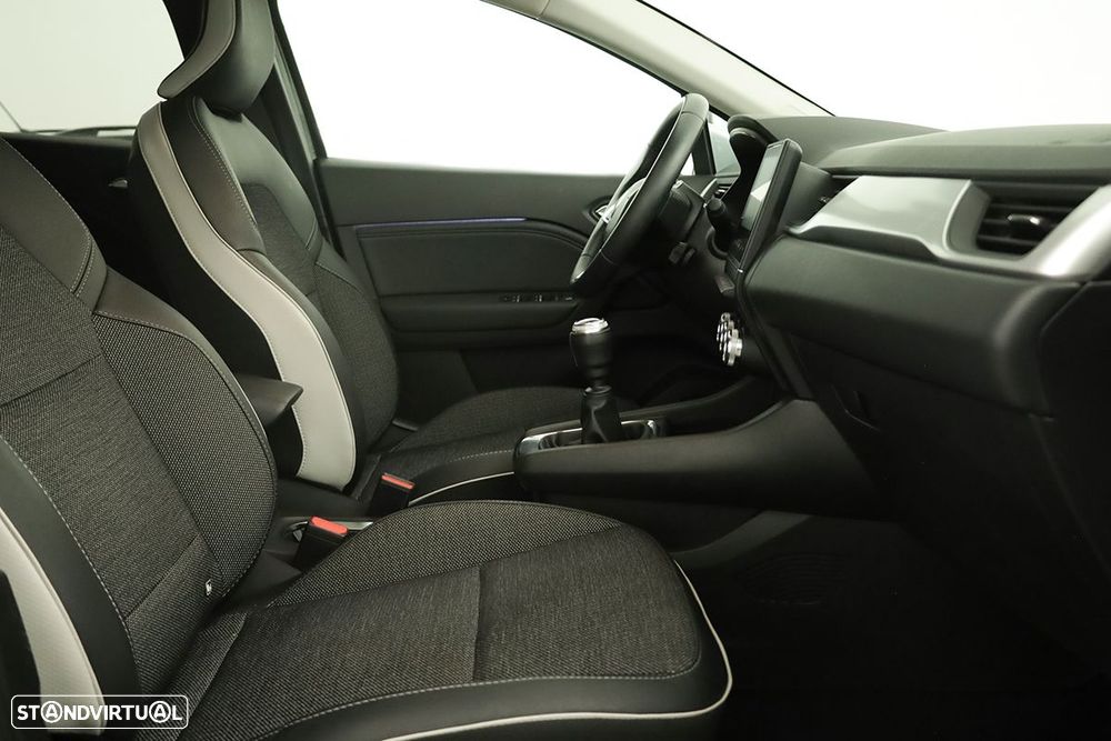 Renault Captur 1.0 TCe Techno Bi-Fuel - 23