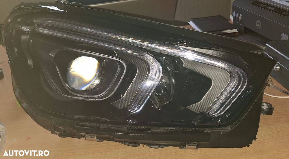 Far dreapta Mercedes GLE w167 - 7