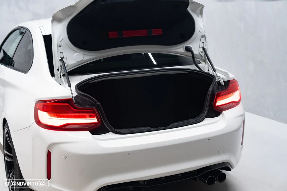 BMW M2 Auto - 12