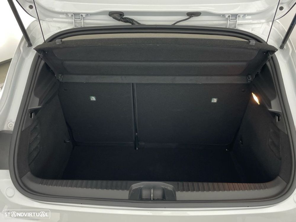 Renault Clio 1.0 TCe Evolution Bi-Fuel — fotografia 13
