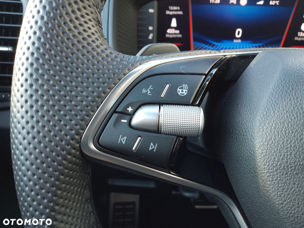 Skoda Karoq 1.5 TSI ACT Sportline DSG - 21