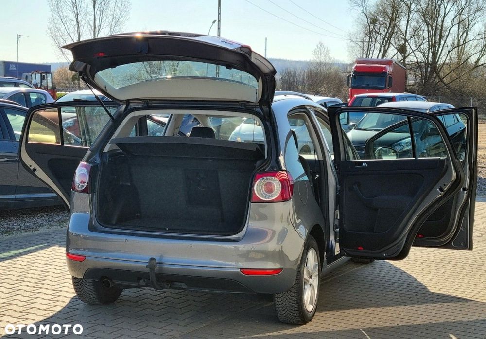 Volkswagen Golf Plus - 8