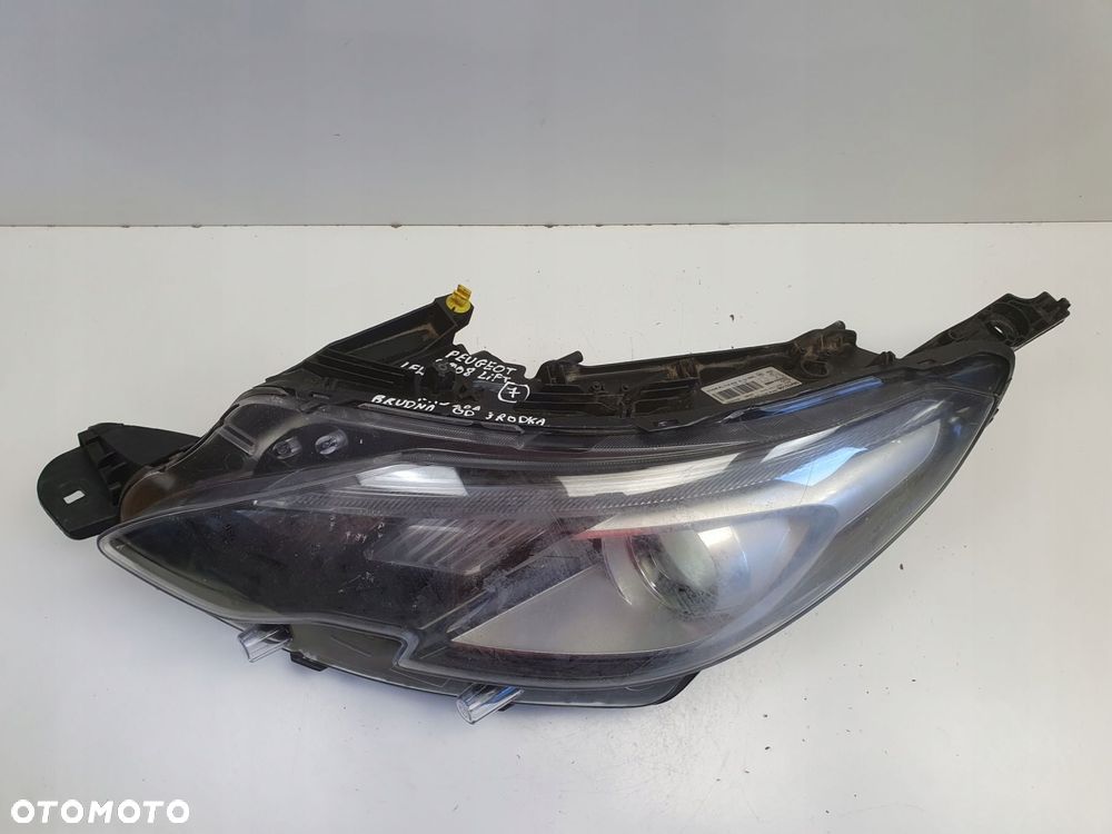 LAMPA Peugeot 2008 LIFT LEWY PRZÓD lewa przednia 9814749080 90102490 - 5