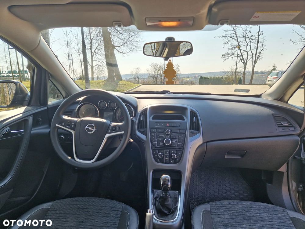 Opel Astra 1.4 T Active EU6 - 10