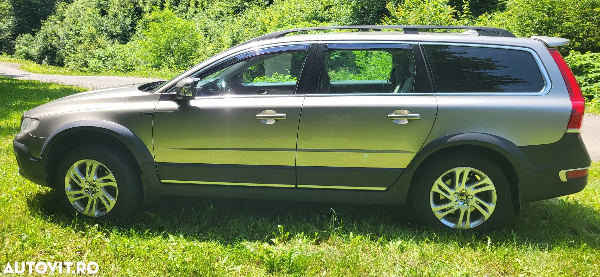 Volvo XC 70 D4 Geartronic Momentum - 3