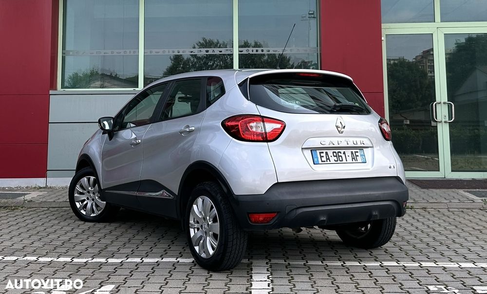 Renault Captur - 4