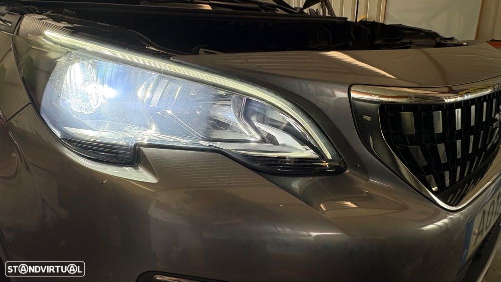 Peugeot 3008 PureTech 130 Stop & Start GPF Allure Pack - 17