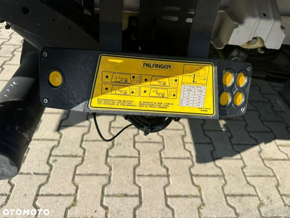 Volkswagen Crafter - 14