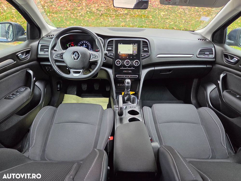 Renault Megane Grandtour BLUE dCi 115 BUSINESS EDITION - 14