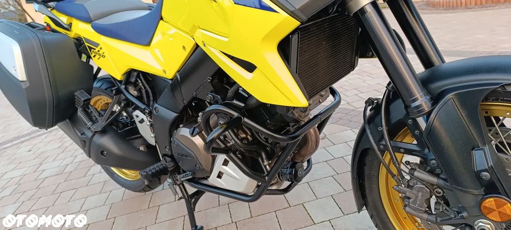 Suzuki V-STROM - 26