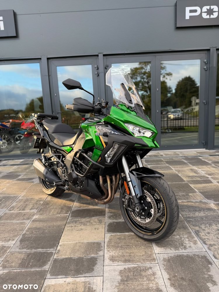 Kawasaki Versys 1100 SE - 23