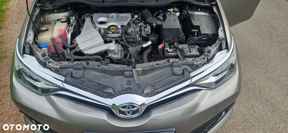 Toyota Auris 1.2 T Dynamic - 12